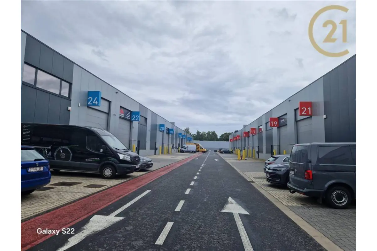 Commerce à louer à Floreffe 5150 1350.00€  chambres m² - annonce 654173