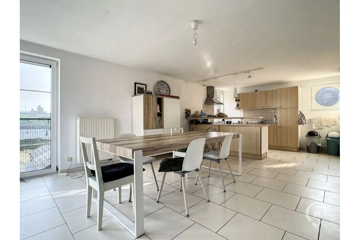 Appartement à louer à Jambes 5100 1050.00€ 2 chambres 143.00m² - annonce 655438