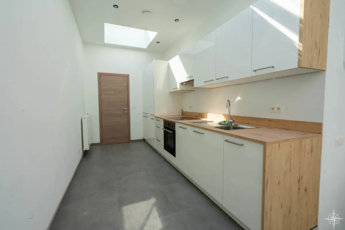 Rez-de-chaussée à louer à Namur 5000 825.00€ 2 chambres 95.00m² - annonce 655254