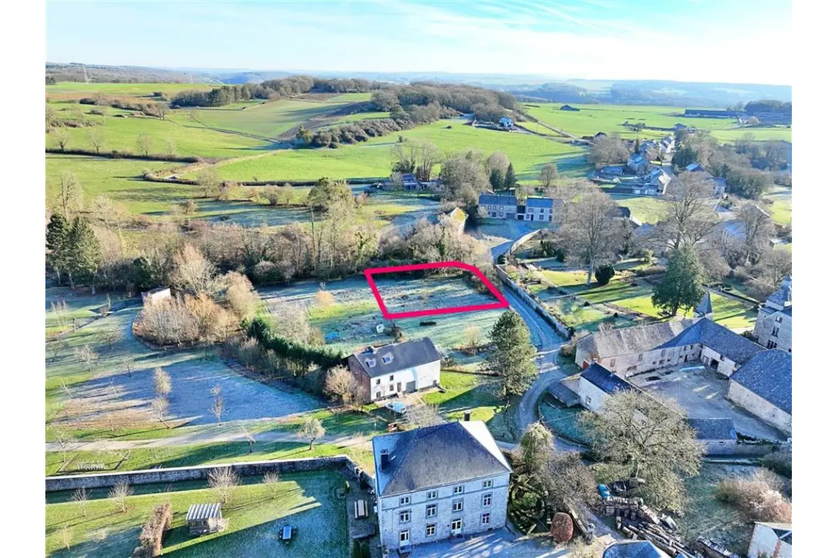 Terrain à vendre à Surice 5600 65000.00€  chambres m² - annonce 655172