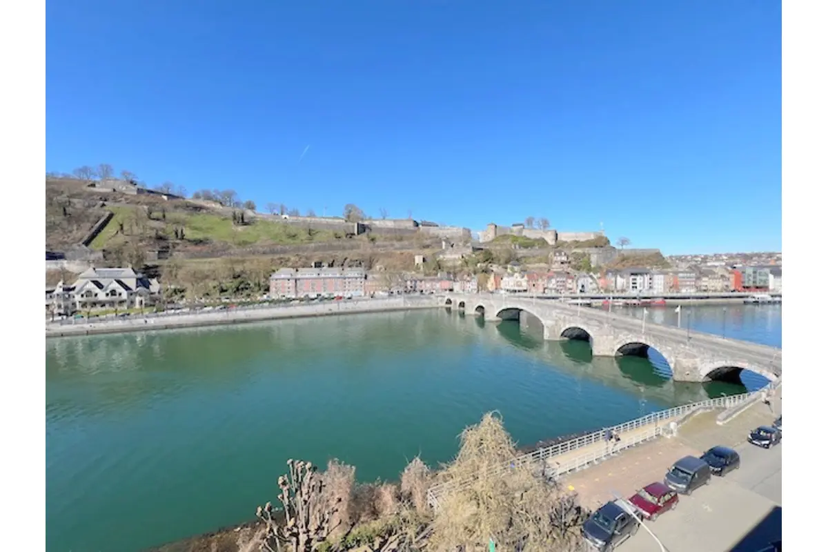 Appartement à vendre à Jambes 5100 575000.00€ 3 chambres 174.00m² - annonce 657600