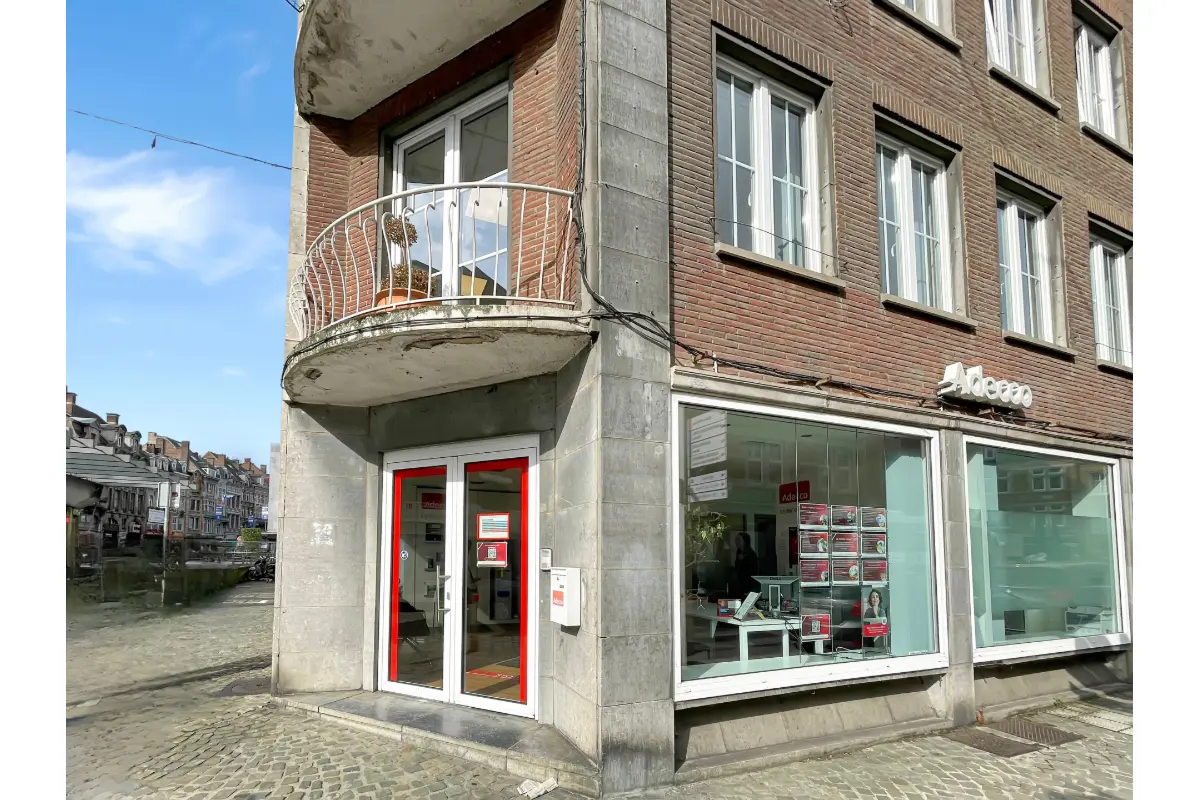 Commerce à louer à Namur 5000 2750.00€  chambres 165.00m² - annonce 657502