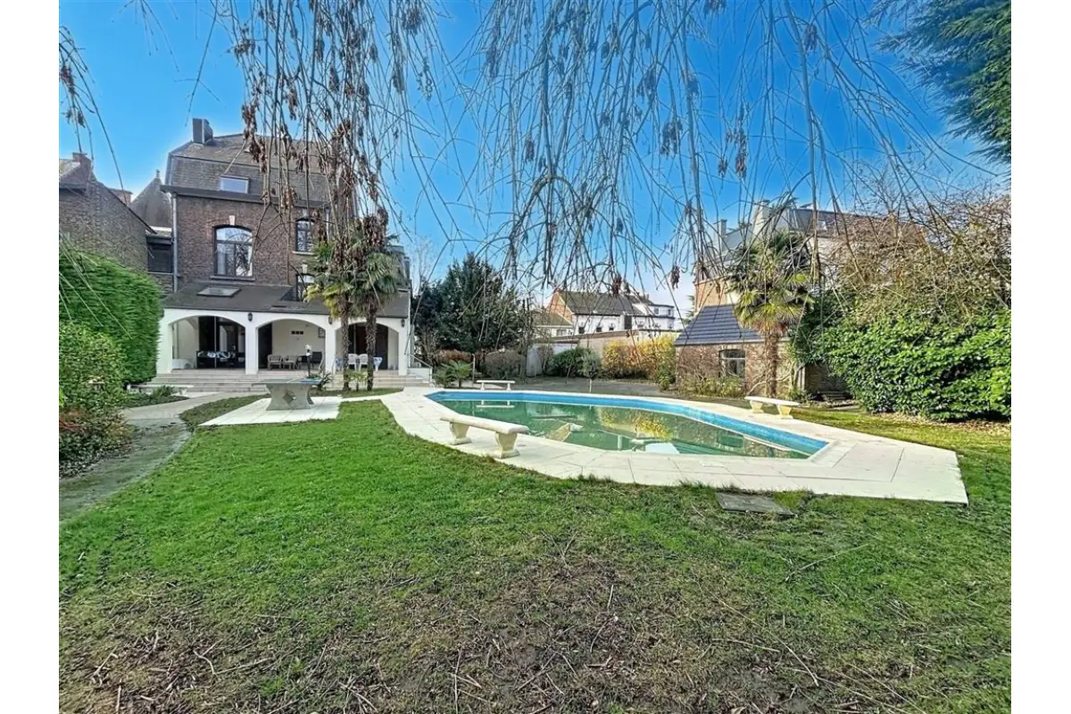 Maison à vendre à Tamines 5060 840000.00€ 5 chambres 360.00m² - annonce 658287