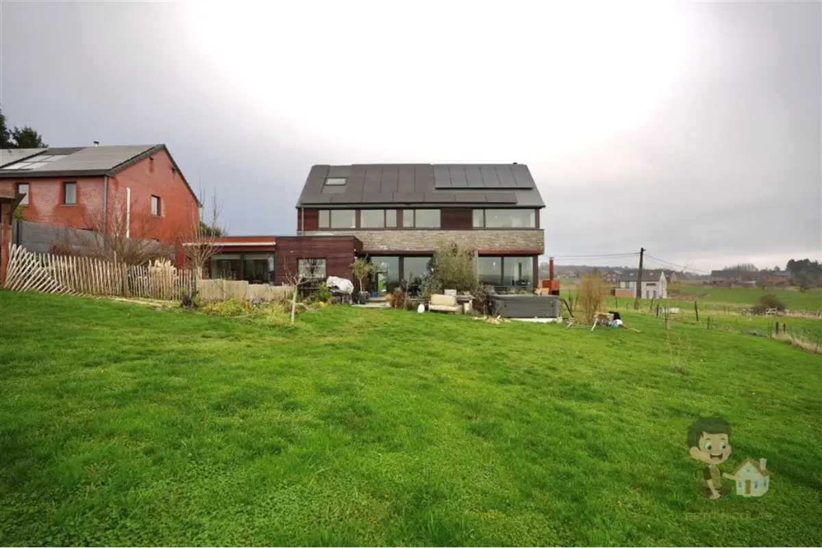 Maison à vendre à Thy-le-Château 5651 749999.00€ 5 chambres 289.00m² - annonce 659550