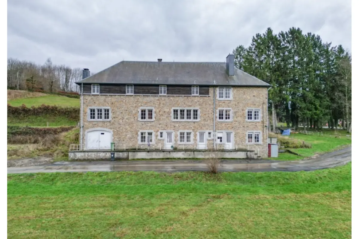 Maison à vendre à Chairière 5550 355000.00€ 10 chambres 500.00m² - annonce 659547