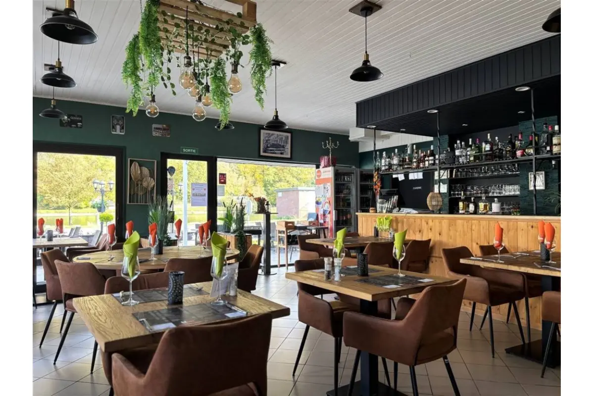 Commerce à vendre à Hermeton-sur-Meuse 5540 240000.00€  chambres 340.00m² - annonce 661719