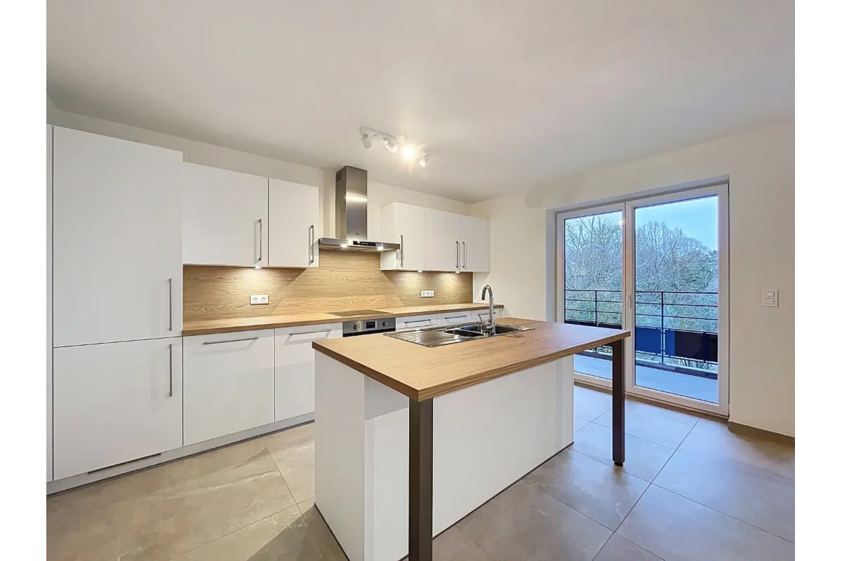 Appartement à  à Marche-en-Famenne 6900 1100.00€ 2 chambres 102.00m² - annonce 661839