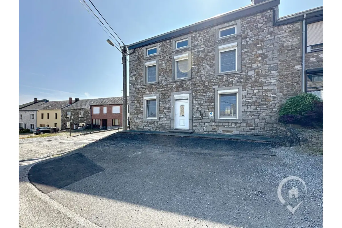 Maison à vendre à Winenne 5570 195000.00€ 4 chambres 325.00m² - annonce 663371