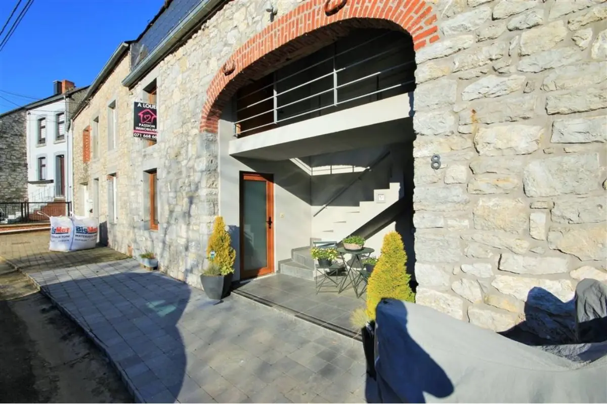 Appartement à louer à Sart-en-Fagne 5600 650.00€ 2 chambres 89.00m² - annonce 663905