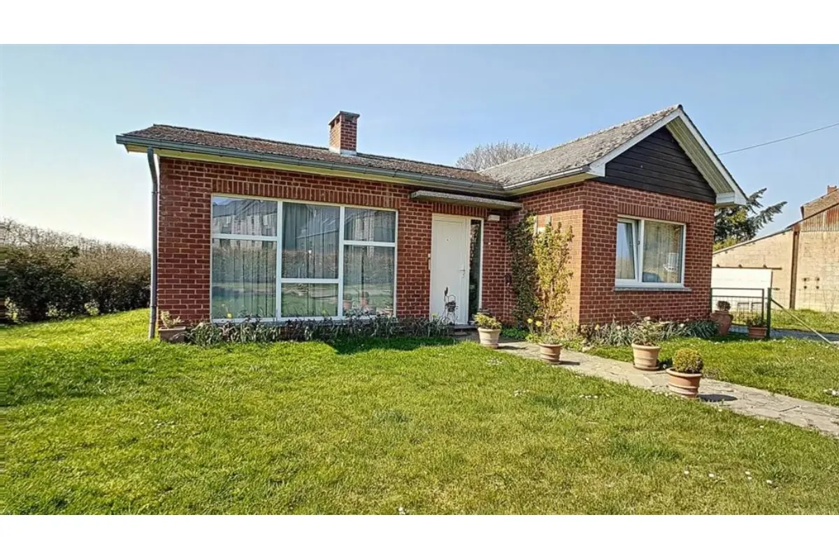 Villa à louer à Morialmé 5621 850.00€ 2 chambres 80.00m² - annonce 665111