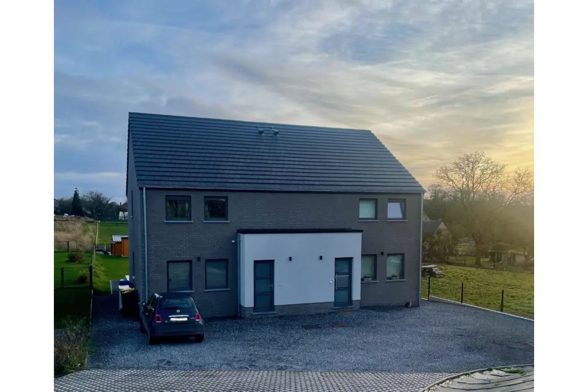 Maison à louer à Bioul 5537 1250.00€ 3 chambres 120.00m² - annonce 668466