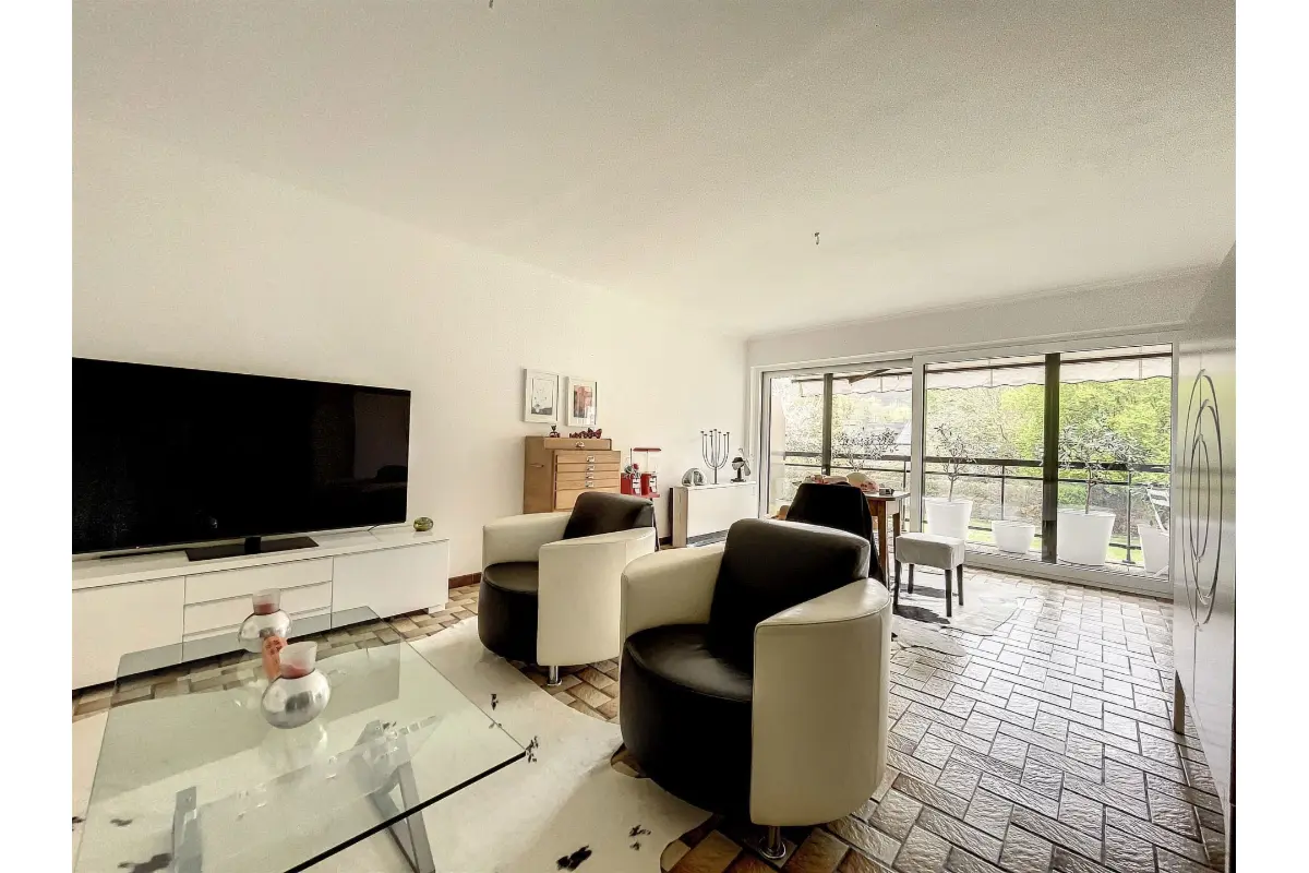 Appartement à louer à Jambes 5100 980.00€ 2 chambres 102.00m² - annonce 668524