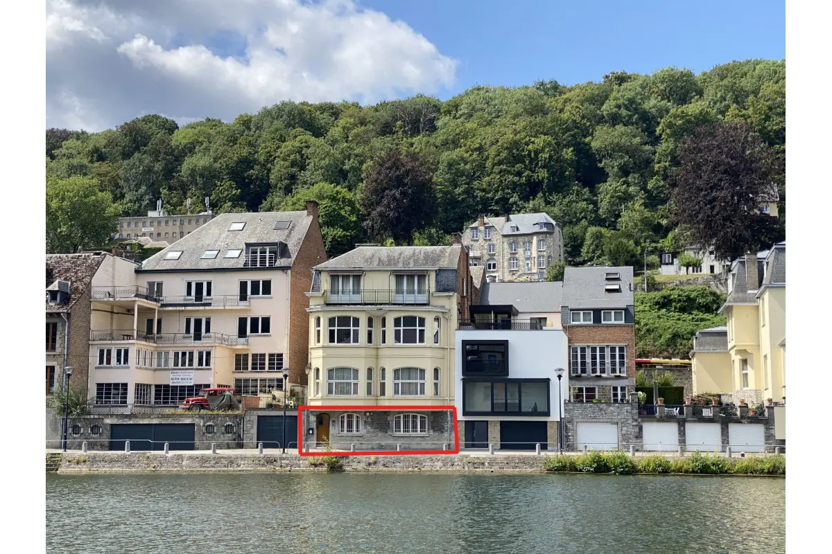 Appartement à vendre à Dinant 5500 148000.00€ 1 chambres 92.00m² - annonce 669279