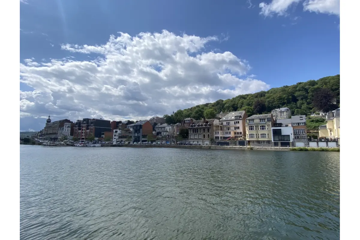 Appartement à vendre à Dinant 5500 148000.00€ 1 chambres 92.00m² - annonce 669279