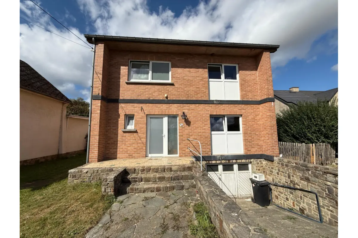 Maison à vendre à Jemeppe-sur-Sambre 5190 270000.00€ 3 chambres m² - annonce 669969