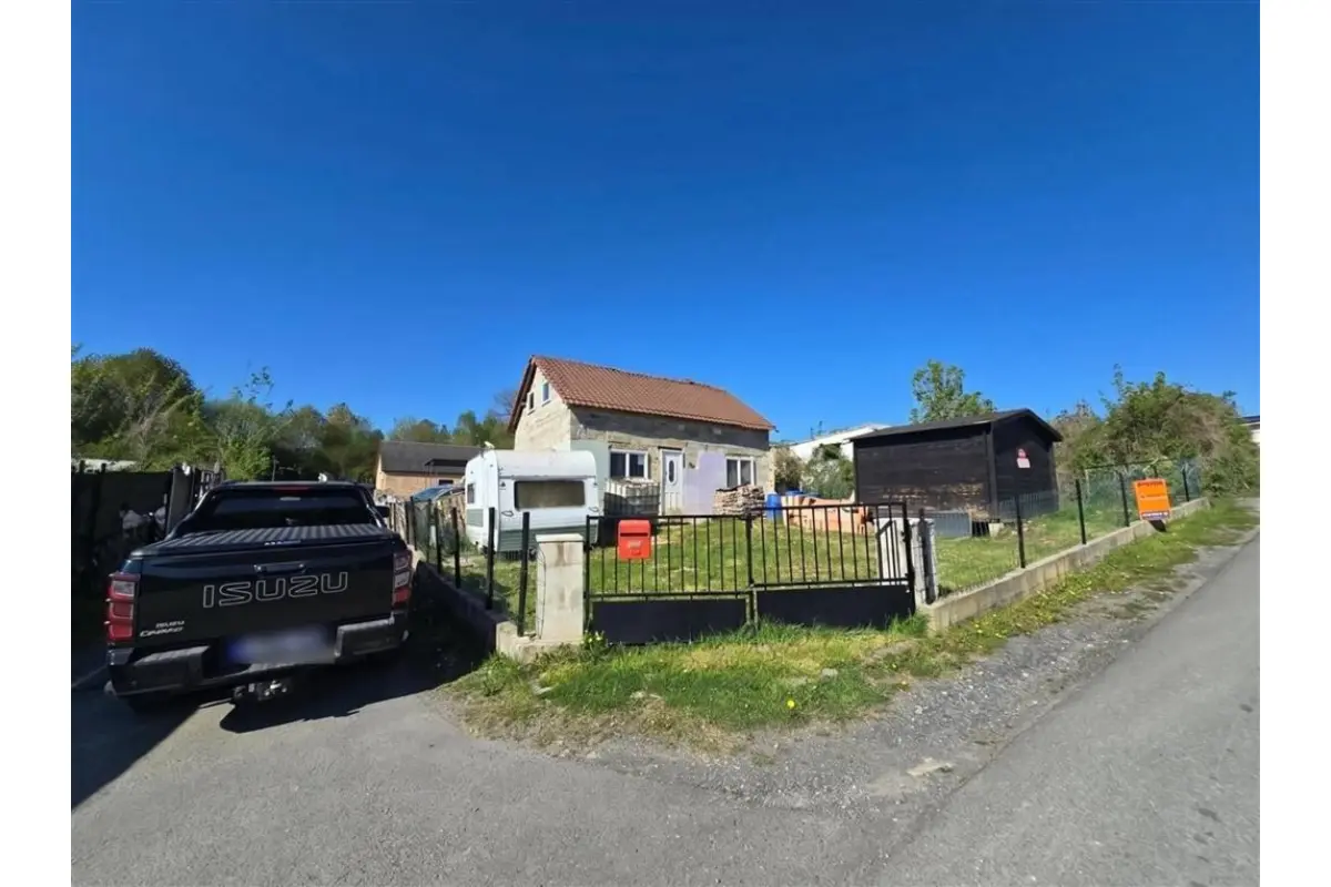 Bungalow à vendre à Hastière-par-Delà 5541 39000.00€ 2 chambres 49.00m² - annonce 669746