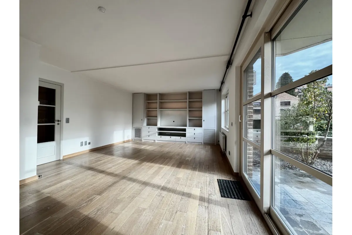 Appartement à louer à Namur 5000 890.00€ 1 chambres 77.00m² - annonce 671828