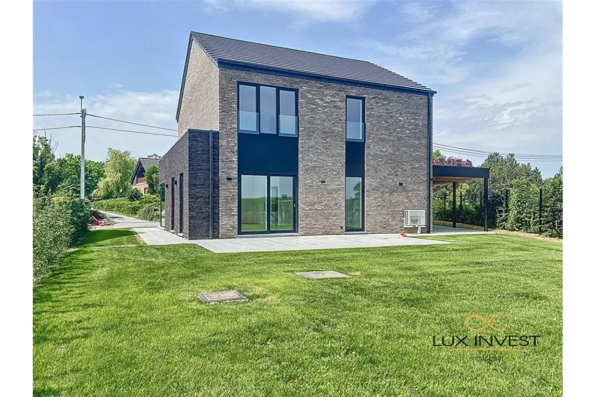 Maison à vendre à Somme-Leuze 5377 399000.00€ 3 chambres 155.00m² - annonce 672971