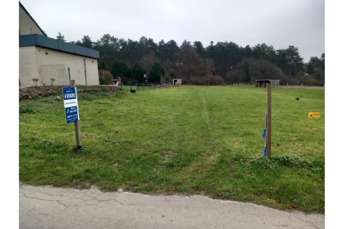 Terrain à bâtir à vendre à Dailly 5660 60000.00€  chambres m² - annonce 672789