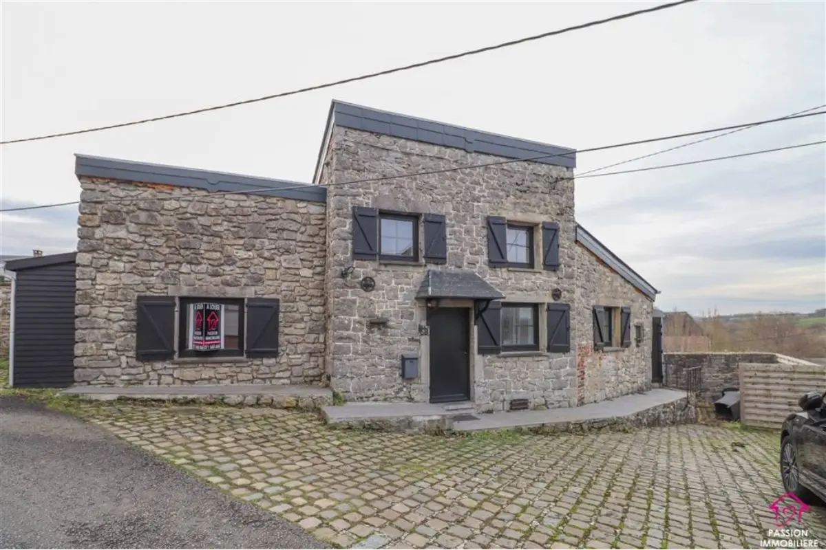 Maison à louer à Jamagne 5600 680.00€ 1 chambres 69.00m² - annonce 674395