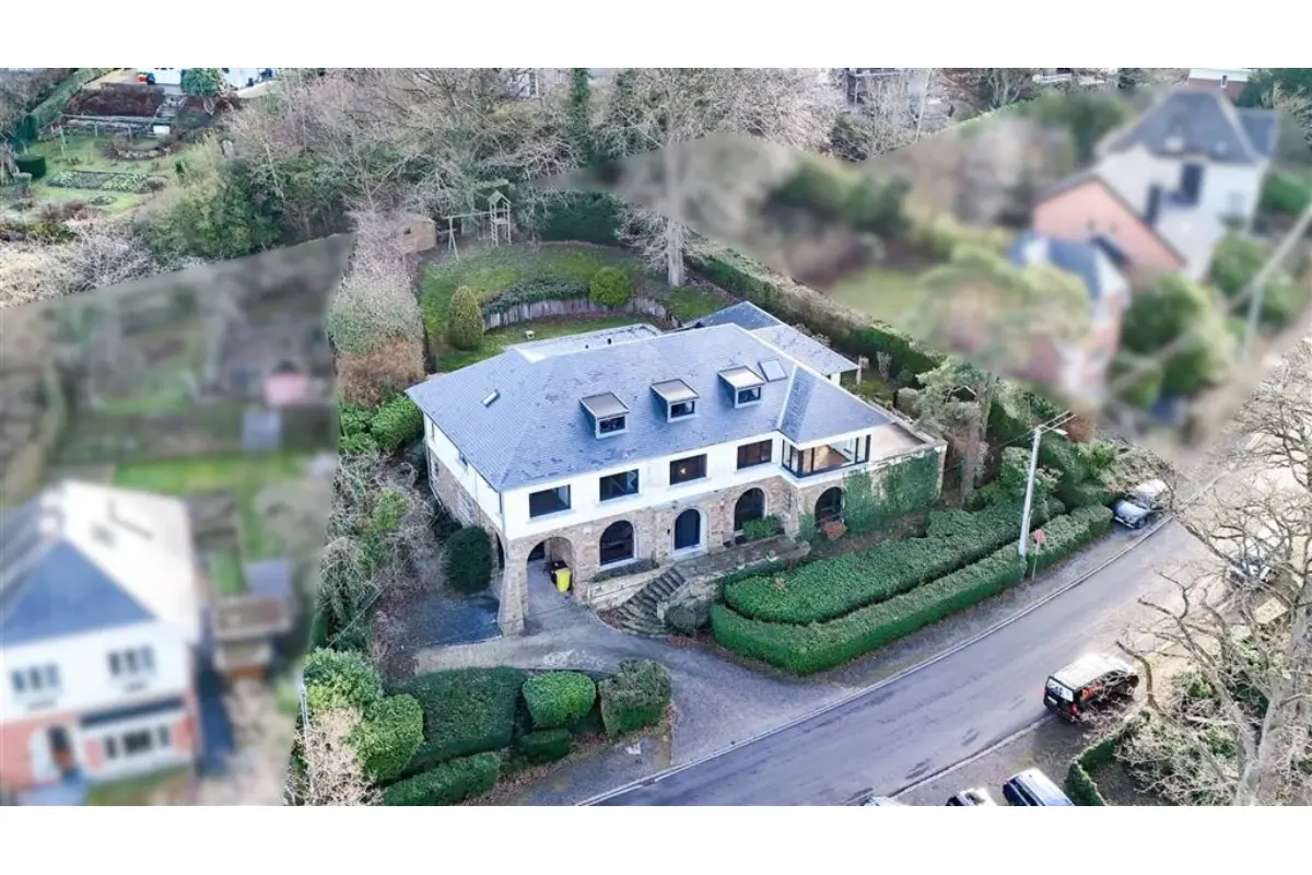 Villa à louer à Namur 5000 2500.00€ 6 chambres 417.00m² - annonce 673512
