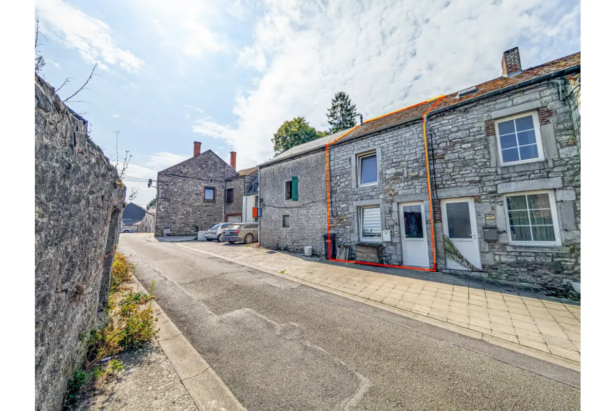 Maison à vendre à Couvin 5660 110000.00€ 2 chambres 78.00m² - annonce 675708