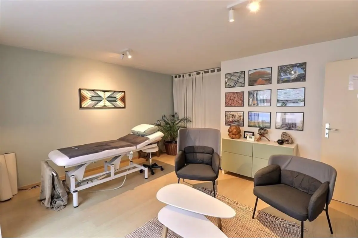 Commerce à  à Ittre 1460 750.00€  chambres 55.00m² - annonce 676486