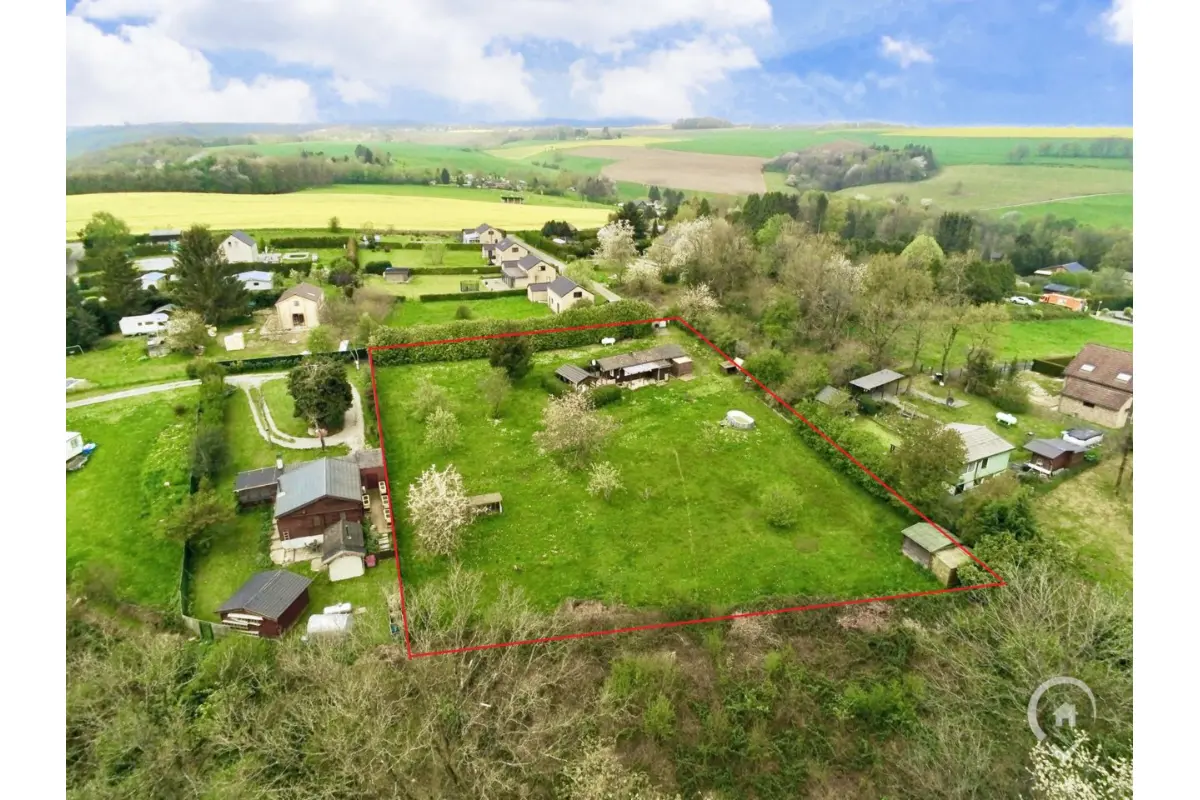 Bungalow à vendre à Hastière 5540 124000.00€ 1 chambres 48.00m² - annonce 676700