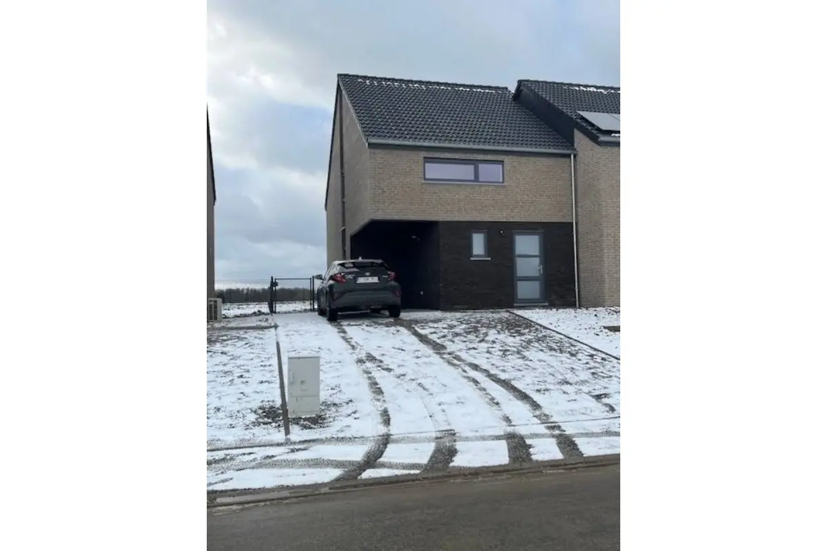 Maison à louer à Mettet 5640 1400.00€ 3 chambres 137.00m² - annonce 676934