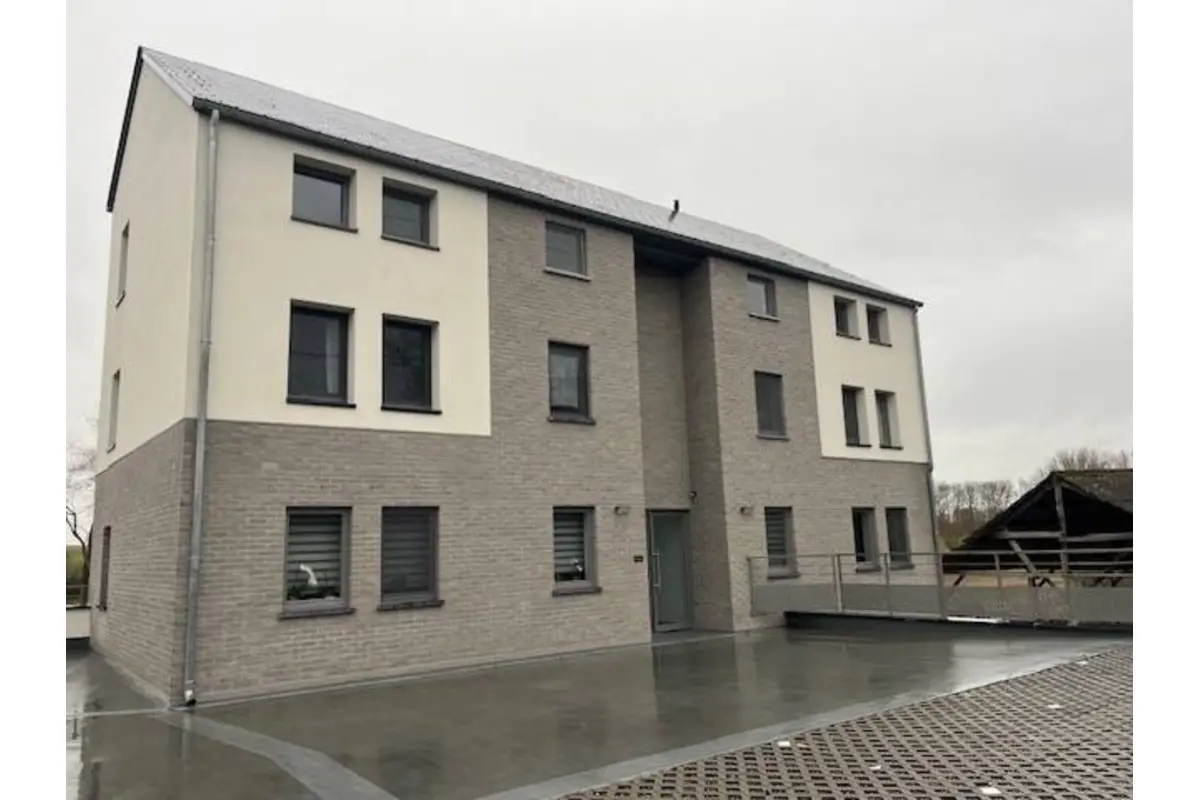 Appartement à louer à Mettet 5640 925.00€ 2 chambres 88.00m² - annonce 677772