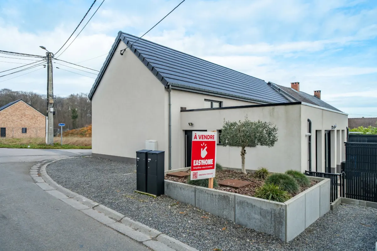 Maison à vendre à Jemeppe-sur-Sambre 5190 340000.00€ 2 chambres 142.00m² - annonce 679361