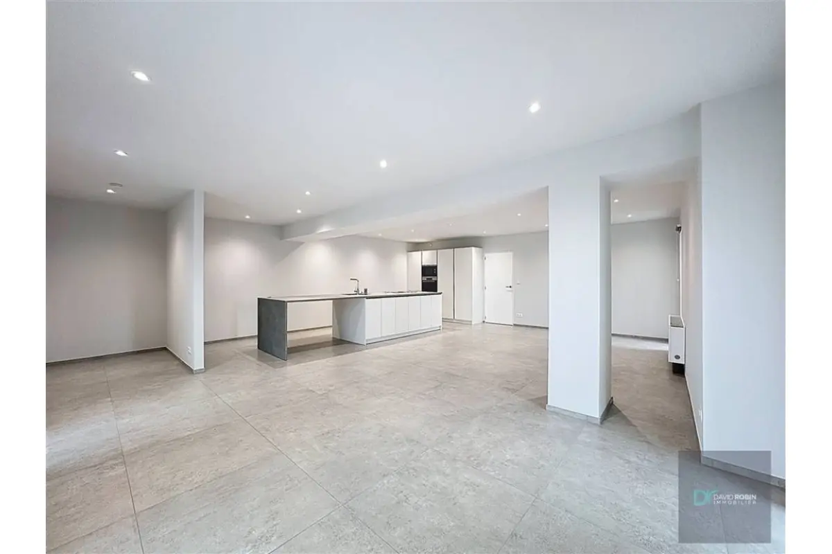 Appartement à louer à Mettet 5640 1350.00€ 3 chambres 120.00m² - annonce 679254