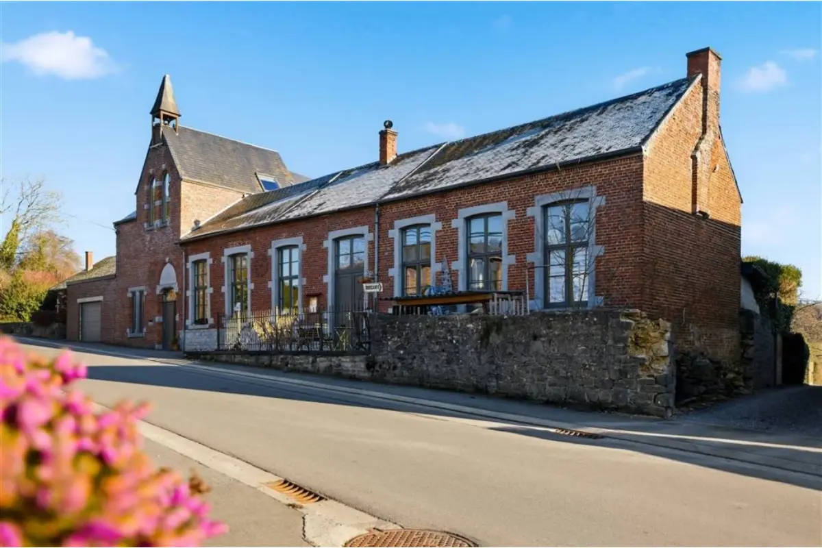 Maison à vendre à Dinant 5500 499000.00€ 5 chambres 357.00m² - annonce 681446