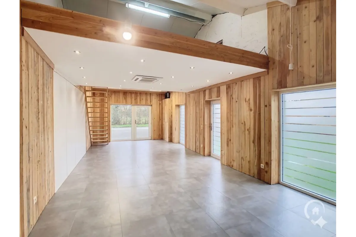 Commerce à louer à Gesves 5340 500.00€  chambres m² - annonce 681465