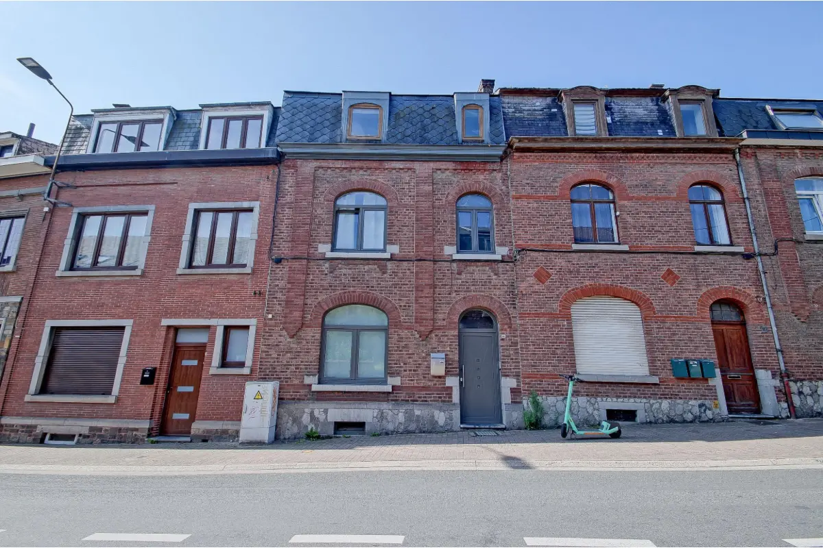 Maison à vendre à Namur 5000 240000.00€ 3 chambres 189.00m² - annonce 683172