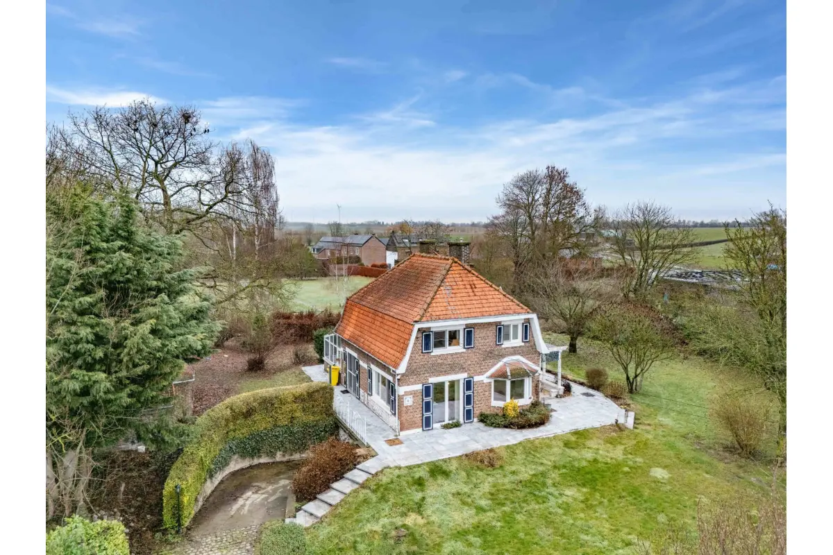 Maison à vendre à La Bruyère 5080 435000.00€ 4 chambres 202.00m² - annonce 684181