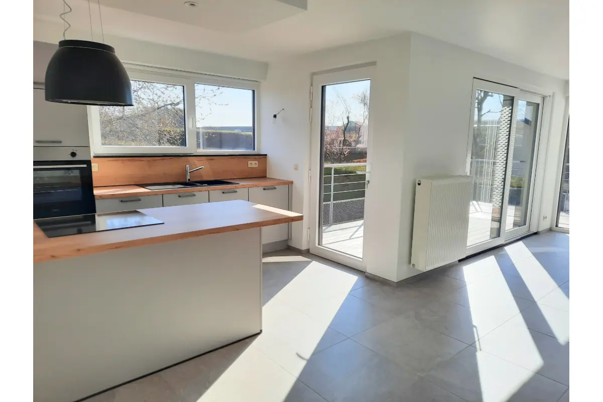 Appartement à louer à Bièvre 5555 780.00€ 2 chambres 98.00m² - annonce 685455