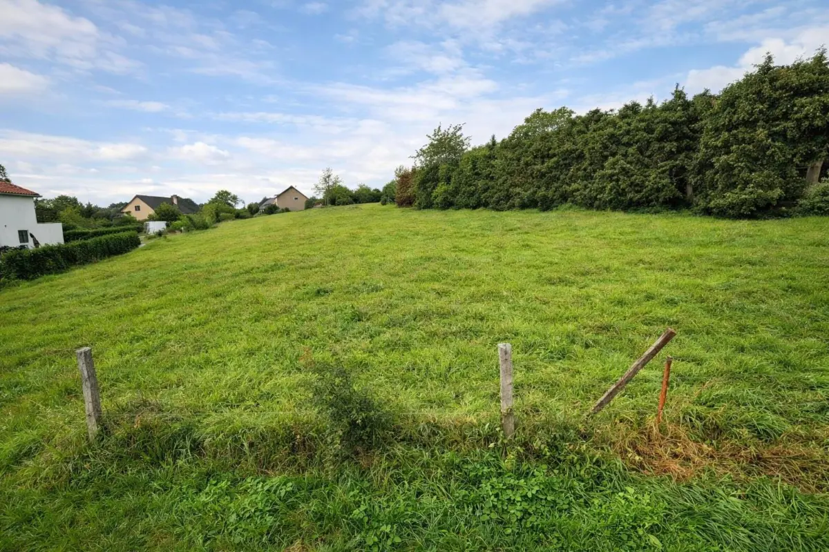 Terrain à vendre à Thy-le-Château 5651 110000.00€  chambres m² - annonce 686828