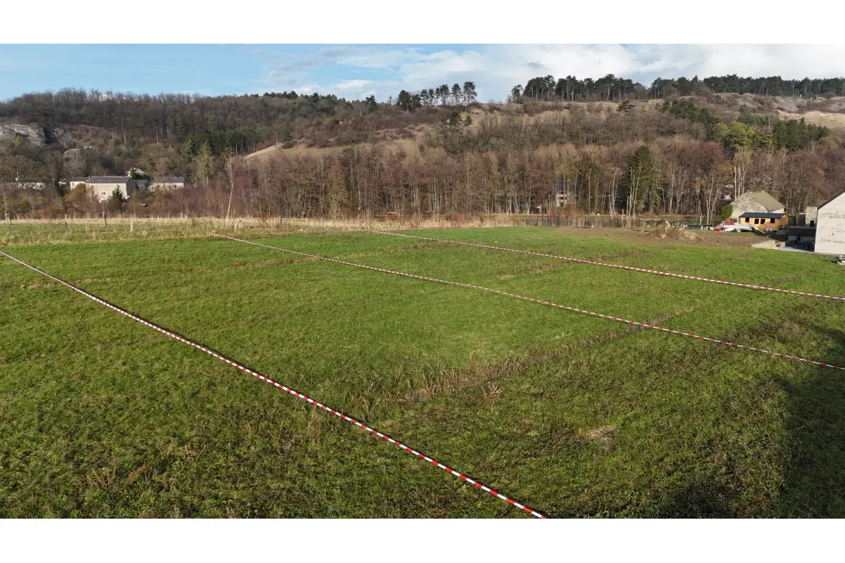 Terrain à vendre à Doische 5680 39000.00€  chambres m² - annonce 685934