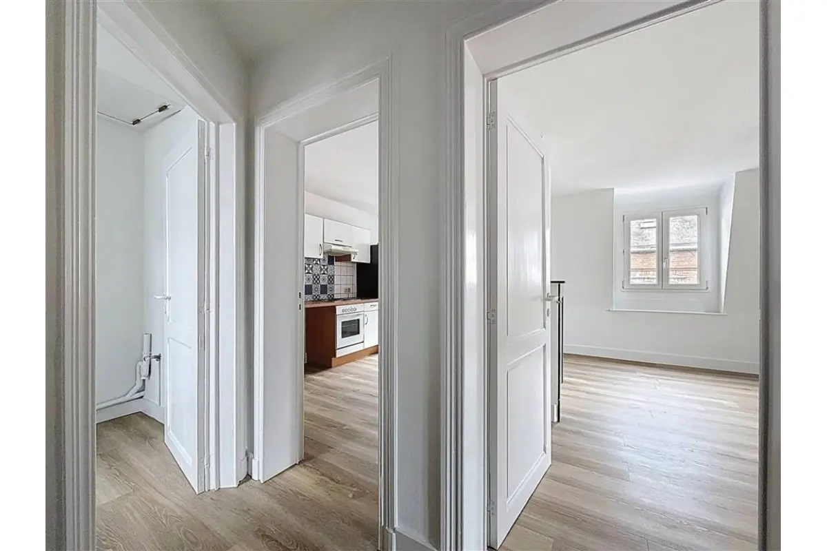 Appartement à louer à Dinant 5500 675.00€ 1 chambres 58.00m² - annonce 687616