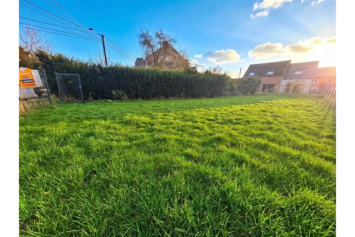 Terrain à vendre à Villers-le-Gambon 5600 37500.00€  chambres m² - annonce 691914