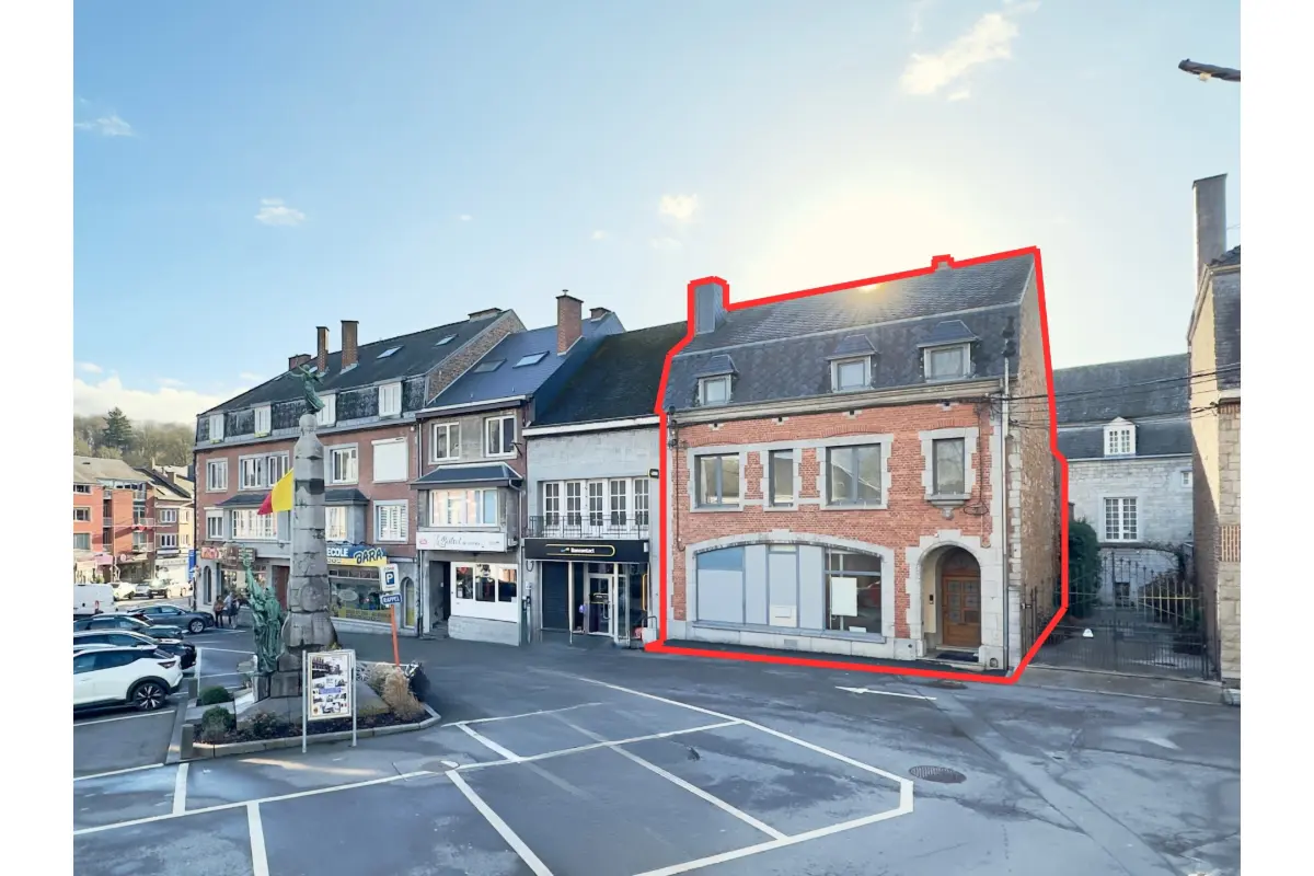 Immeuble mixte à  à Rochefort 5580 359000.00€ 3 chambres 255.00m² - annonce 692888