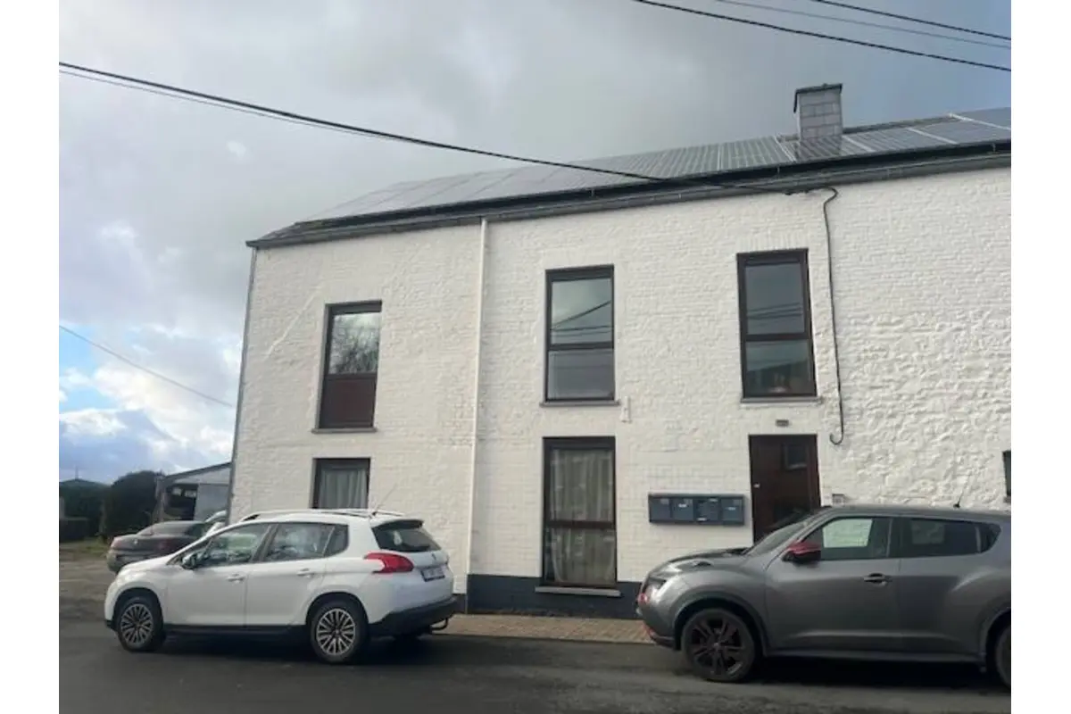 Appartement à louer à Biesme 5640 600.00€ 2 chambres 82.00m² - annonce 694013