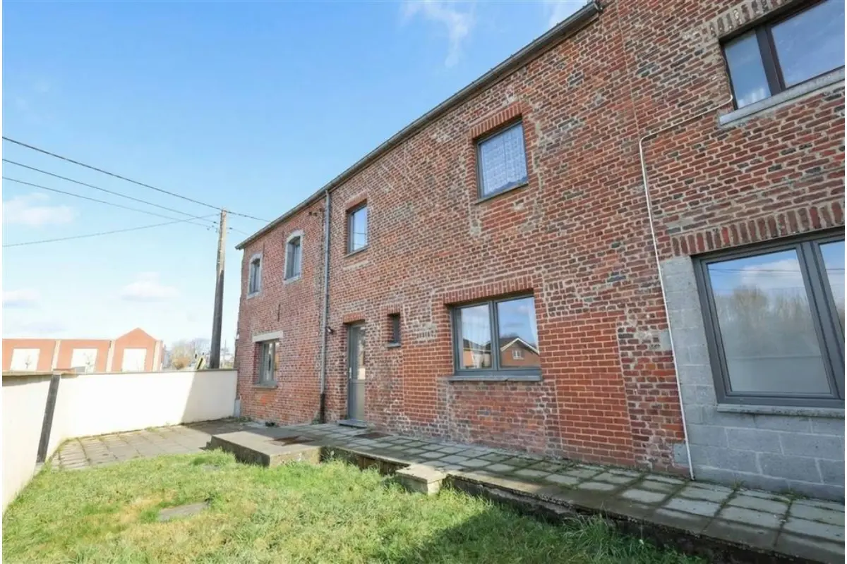 Appartement à louer à Sombreffe 5140 950.00€ 2 chambres 105.62m² - annonce 694233