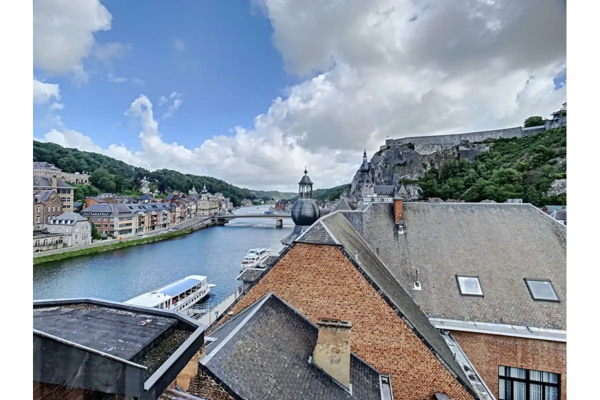 Appartement à vendre à Dinant 5500 78500.00€  chambres 29.00m² - annonce 695558