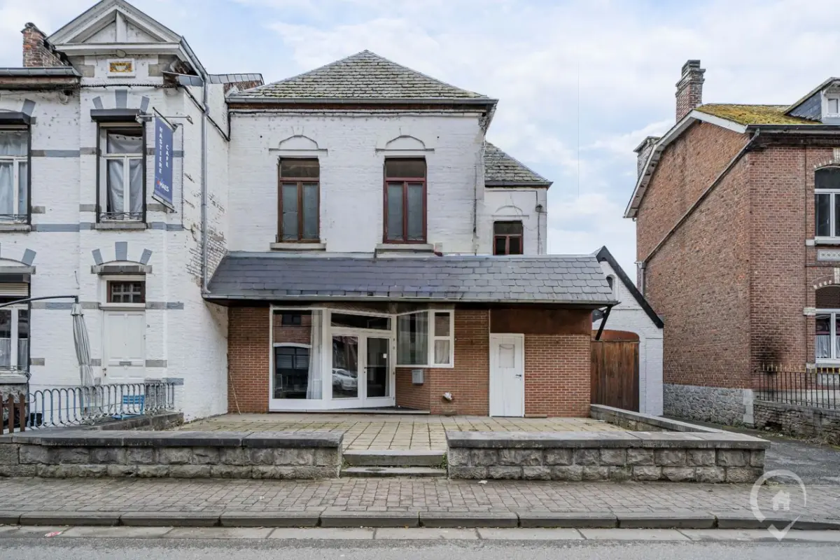 Maison à vendre à Hastière 5540 174000.00€ 3 chambres 190.00m² - annonce 695939