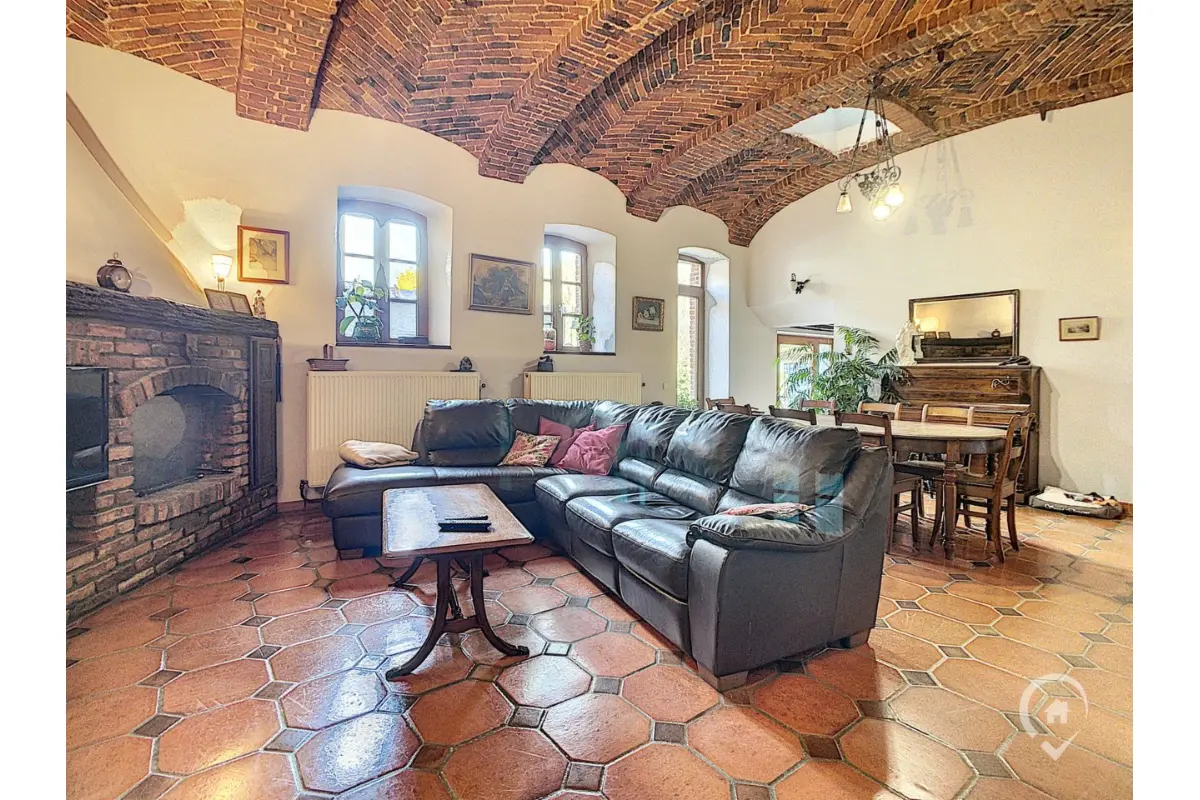 Maison à vendre à Waulsort 5540 350000.00€ 5 chambres 200.00m² - annonce 700034