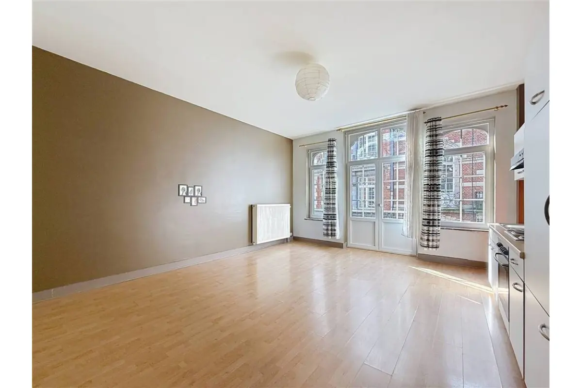 Appartement à louer à Dinant 5500 600.00€ 1 chambres 55.00m² - annonce 700618