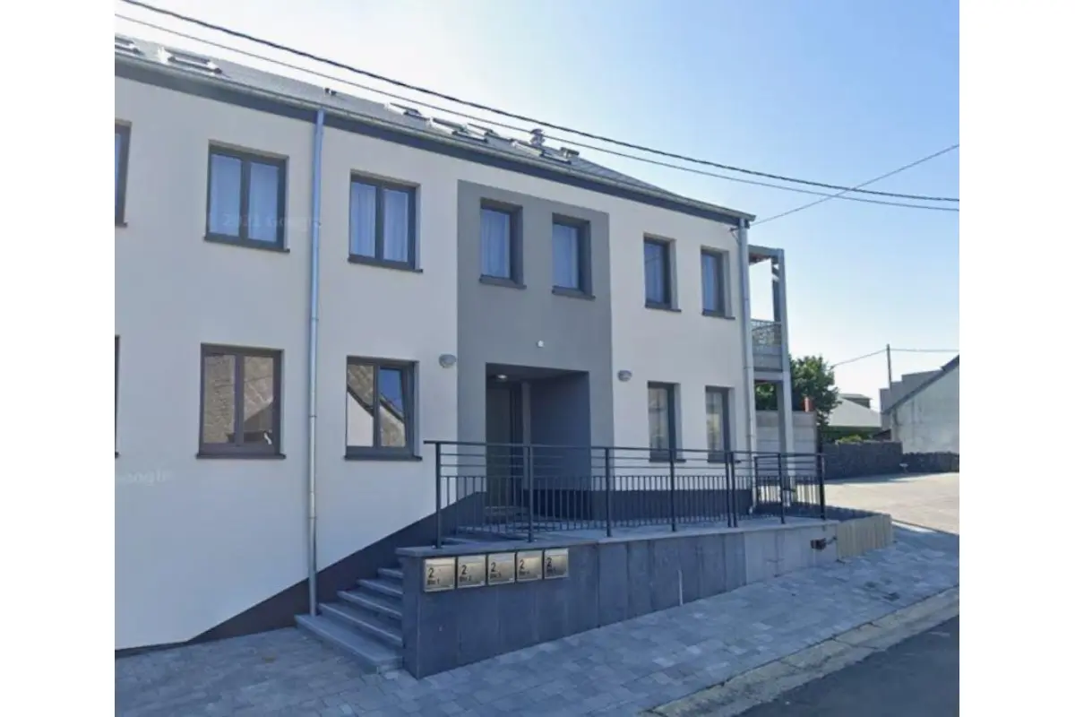 Appartement à louer à Bièvre 5555 550.00€ 1 chambres 30.00m² - annonce 704510