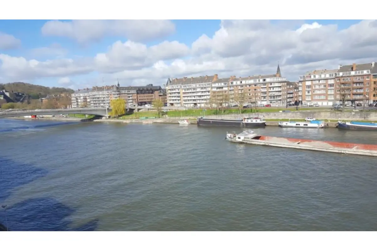 Appartement à louer à Jambes 5100 630.00€ 1 chambres 60.00m² - annonce 706277